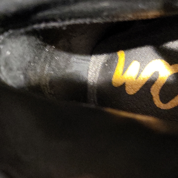 Sam Edelman NWOB black leather side zip booties size 7m - Picture 10 of 11